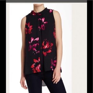Sleeveless Floral  Vince Caputo Top